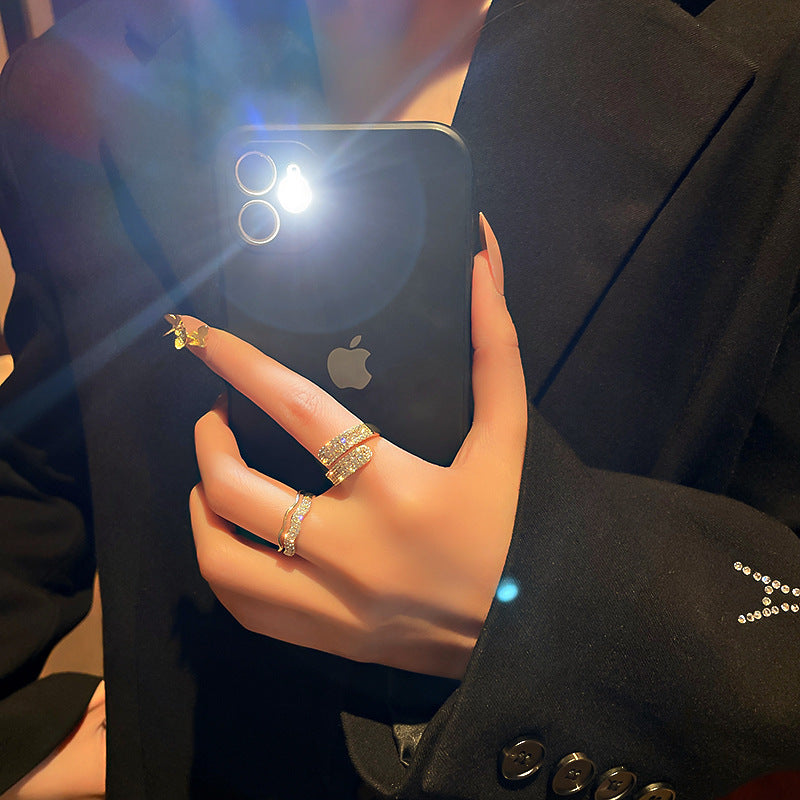 Diamond-embedded Open Ring