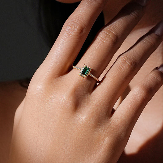Beccarite Ring